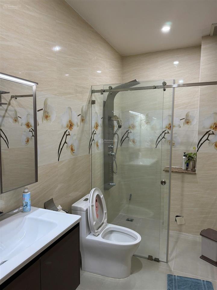 Bán gấp căn nhà phố đường 22m hướng tây bắc khu dân cư 13e intrecso nhà đẹp giá rẻ