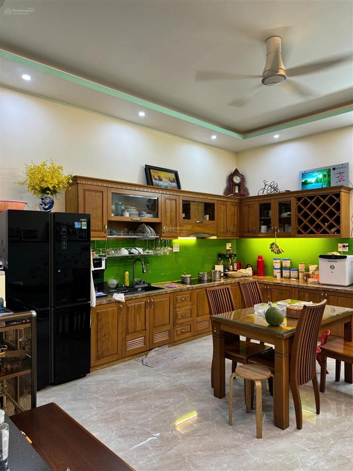 Bán gấp căn nhà phố đường 22m hướng tây bắc khu dân cư 13e intrecso nhà đẹp giá rẻ