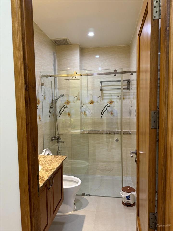 Bán gấp căn nhà phố đường 22m hướng tây bắc khu dân cư 13e intrecso nhà đẹp giá rẻ