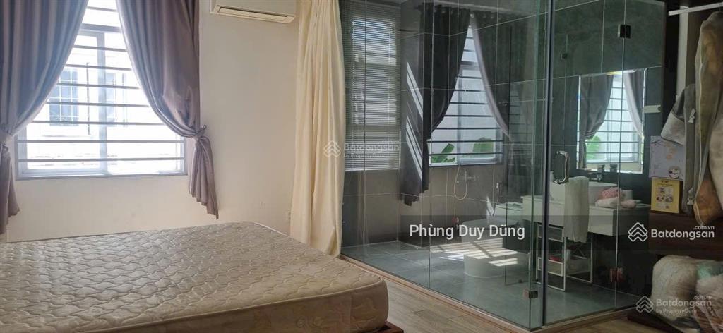 Bán căn nhà phố mặt tiền đường số 6 lộ giới 20m khu dân cư 13e intresco phong phú