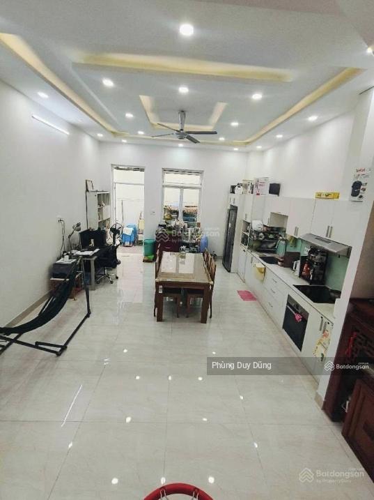 Bán căn nhà phố mặt tiền đường số 6 lộ giới 20m khu dân cư 13e intresco phong phú