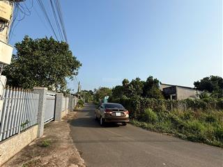 Bán lô góc 2 mặt tiền 9x37,3 ở xã kim long cách tttm kim long 2,5km giá 5,5 triệu/m2 đã có sổ đỏ