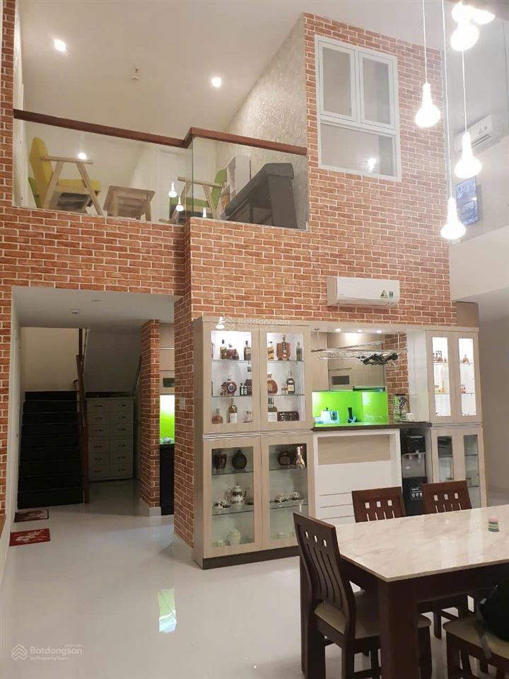 Bán gấp căn hộ thông tầng terra rosa căn góc, lầu cao, có hồ bơi riêng