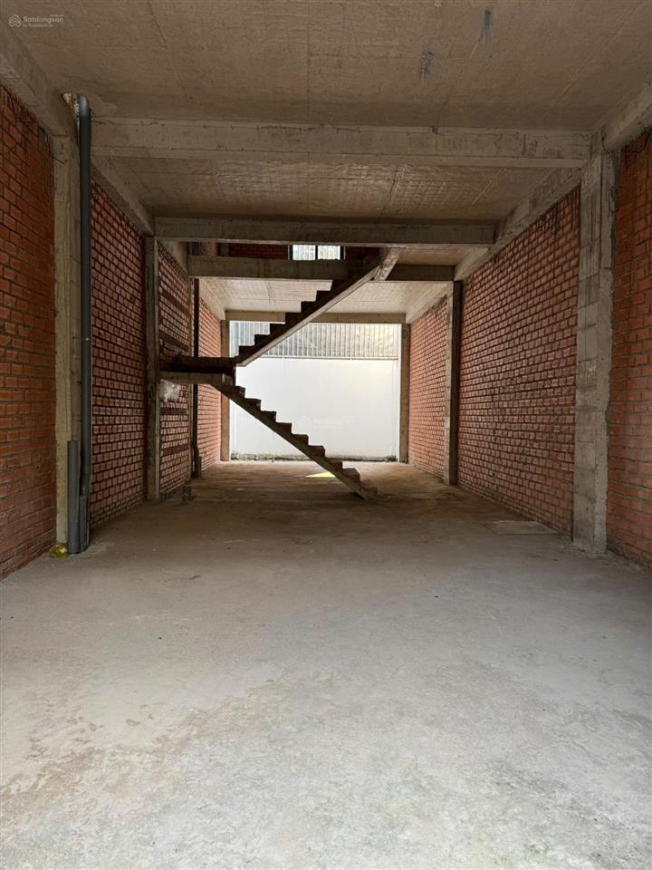 Bán nhà phố khu dân cư 13e intresco xã bình hưng tp.hcm giá rẻ sổ hồng cầm tay.