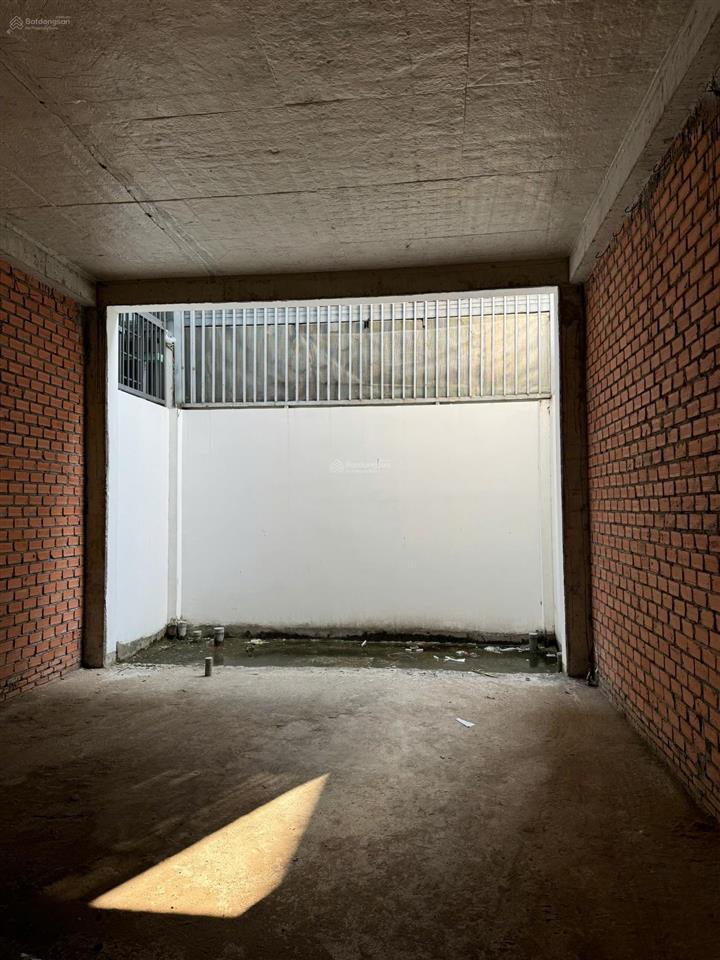 Bán nhà phố khu dân cư 13e intresco xã bình hưng tp.hcm giá rẻ sổ hồng cầm tay.