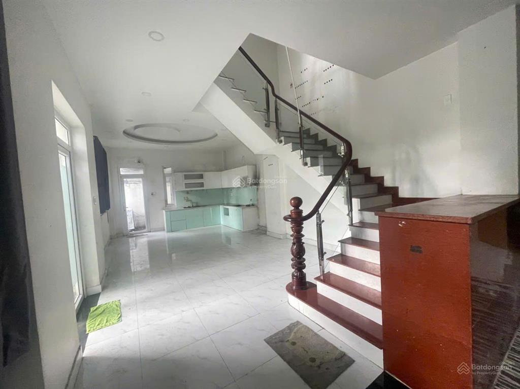 Nhà bán căn góc  7 x 19m  kdc 13c (greenlife) xã phong phú cũ  sổ hồng ngân hàng hỗ trợ vốn