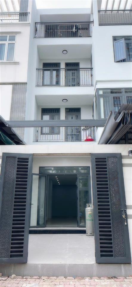Cho thuê mặt bằng đối diện chung cư terra rosa khang nam kdc 13e intresco