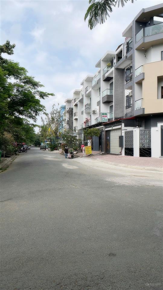 Bán đất dự án kdc 13e intresco xã bình hưng tp.hcm. mặt tiền đường 20m giá siêu rẻ