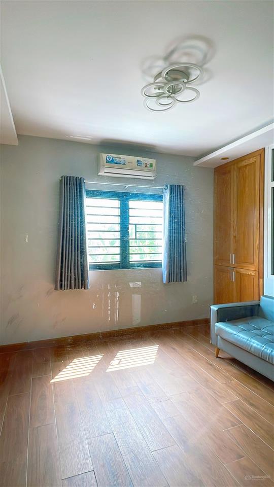 Cho thuê nhà phố kdc 13c green life bình hưng, tp.hcm