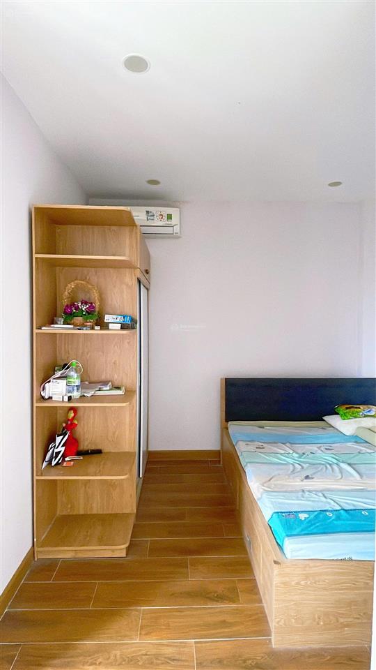 Cho thuê nhà phố kdc 13c green life bình hưng, tp.hcm