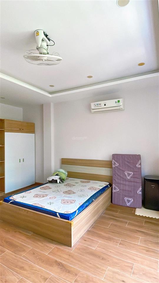 Cho thuê nhà phố kdc 13c green life bình hưng, tp.hcm