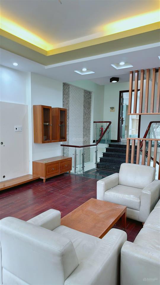 Cho thuê căn nhà phố kdc 13e intresco xã bình hưng tp.hcm giá rẻ ở ngay.