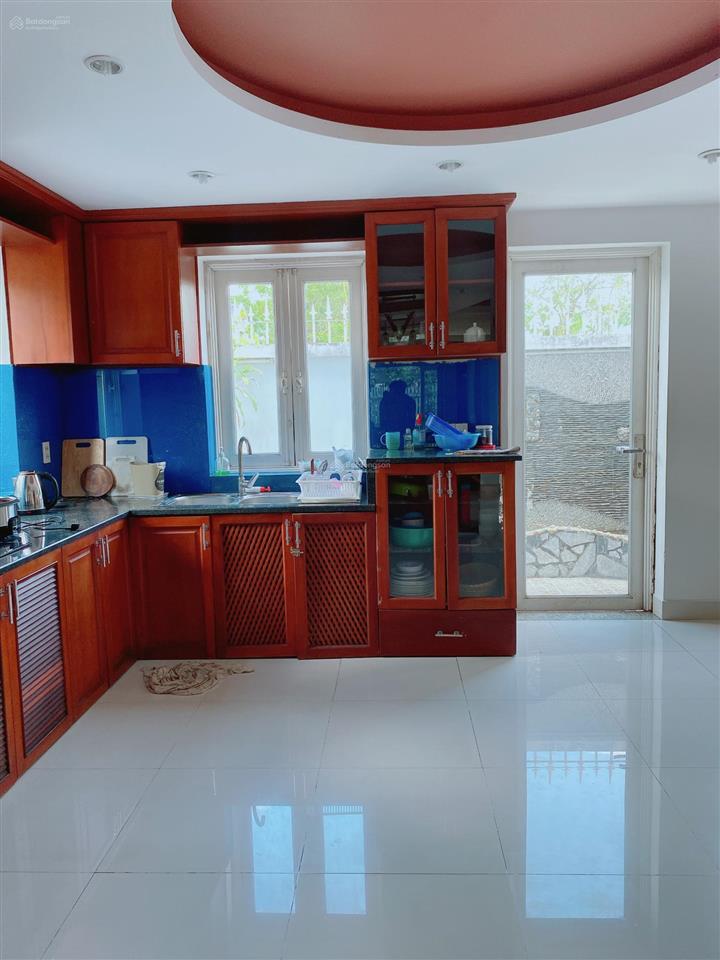 Cho thuê biệt thự kdc 13e intresco không gian sống rộng rãi, thoáng mát