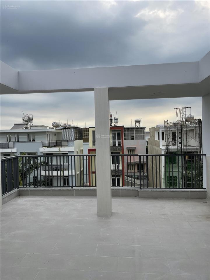 Chính chủ cần bán gấp căn nhà phố đường số 7 kdc 13e intresco xã bình hưng tp.hcm