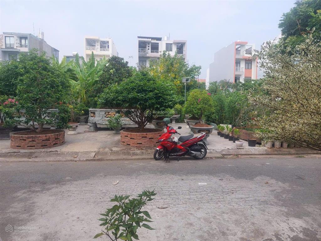 Bán gấp lô đất đối diện công viên kdc 13e intesco giá siêu rẻ 45tr/m2, xây dựng ngay.