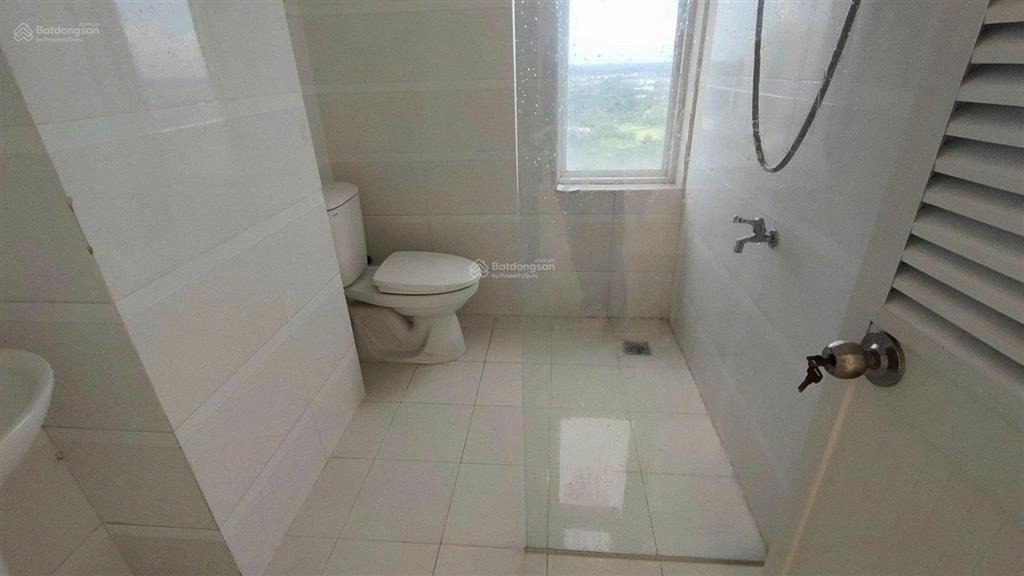 Cần cho thuê gấp căn hộ terra rosa khang nam 3pn và 3wc có nội thất giá 9tr/tháng