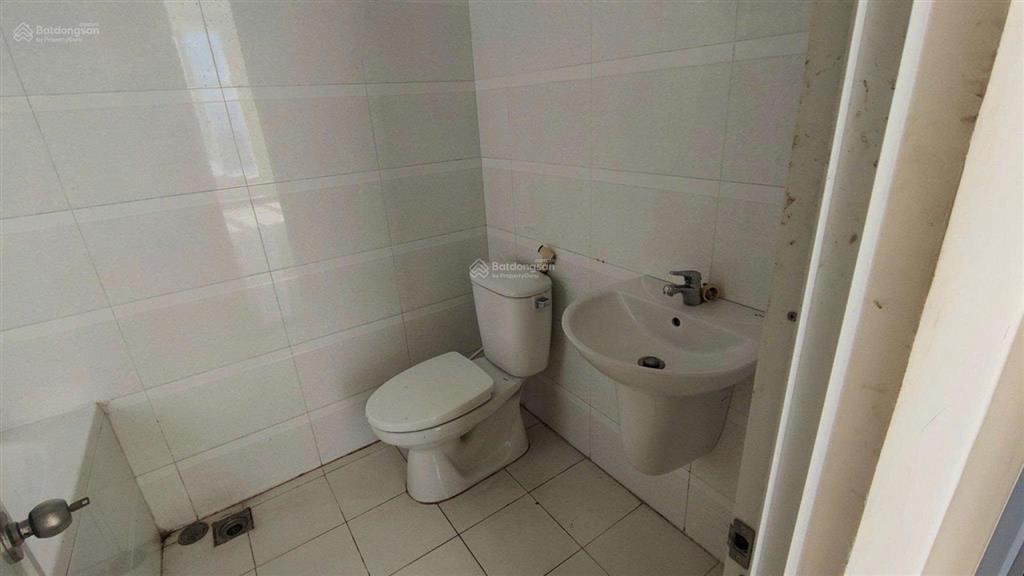 Cần cho thuê gấp căn hộ terra rosa khang nam 3pn và 3wc có nội thất giá 9tr/tháng