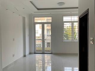 Chính chủ cần cho thuê nhà phố nguyên căn trục đường chính kdc 13e intresco giá tốt.