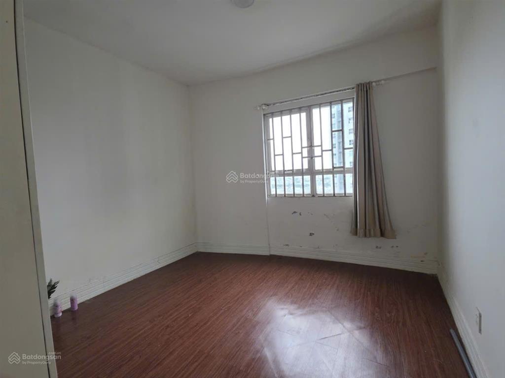 Chính chủ cần bán gấp căn hộ góc hai view chung cư conic garden tầng cao giá rẻ, sổ hồng.