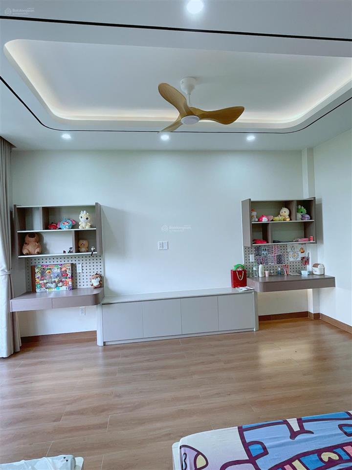 Cho thuê nhà phố kdc 13e intresco đầy đủ nội thất cao cấp. nhà mới