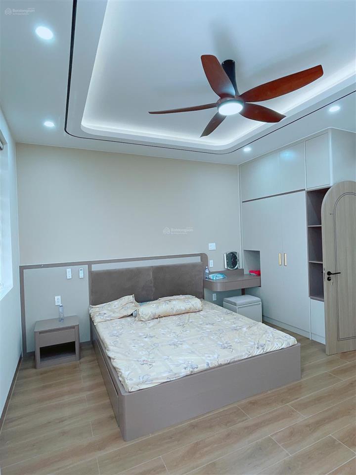 Cho thuê nhà phố kdc 13e intresco đầy đủ nội thất cao cấp. nhà mới