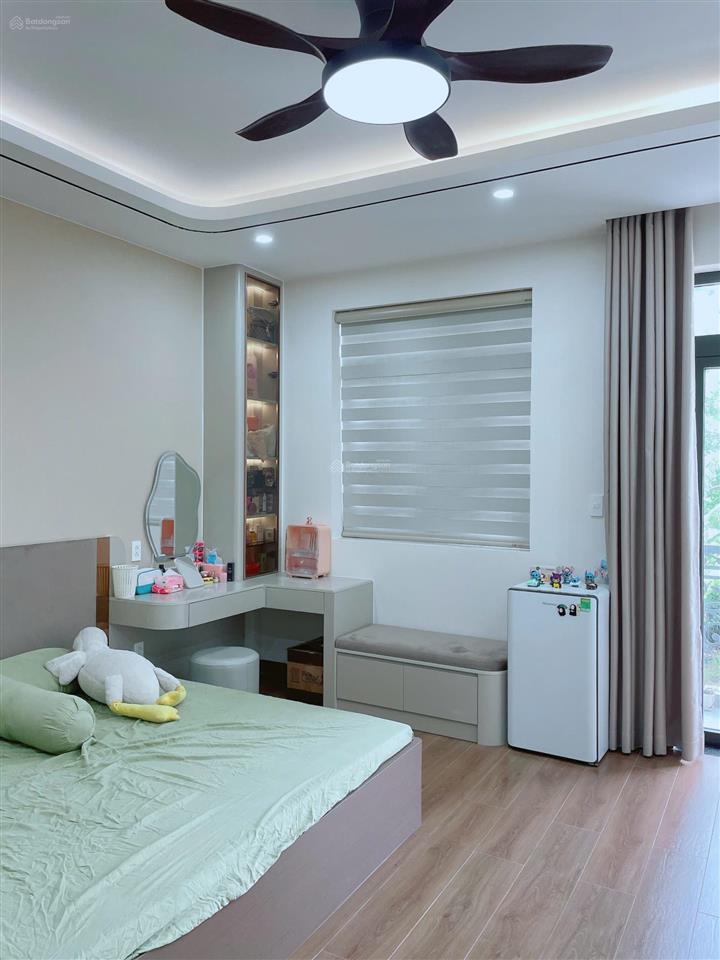 Cho thuê nhà phố kdc 13e intresco đầy đủ nội thất cao cấp. nhà mới