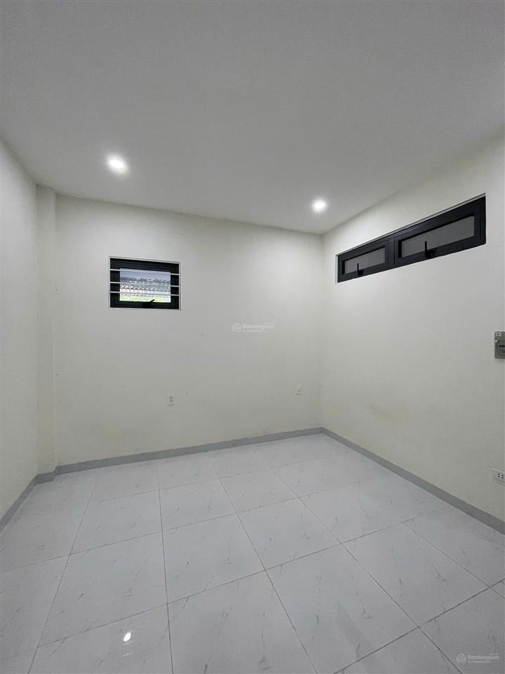 Cho thuê phòng trọ kdc 13e intresco xã bình hưng tp hcm giá cho thuê 2,9.tr.