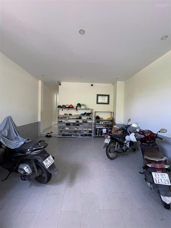 Cho thuê phòng trọ kdc 13e intresco xã bình hưng tp hcm giá cho thuê 2,9.tr.