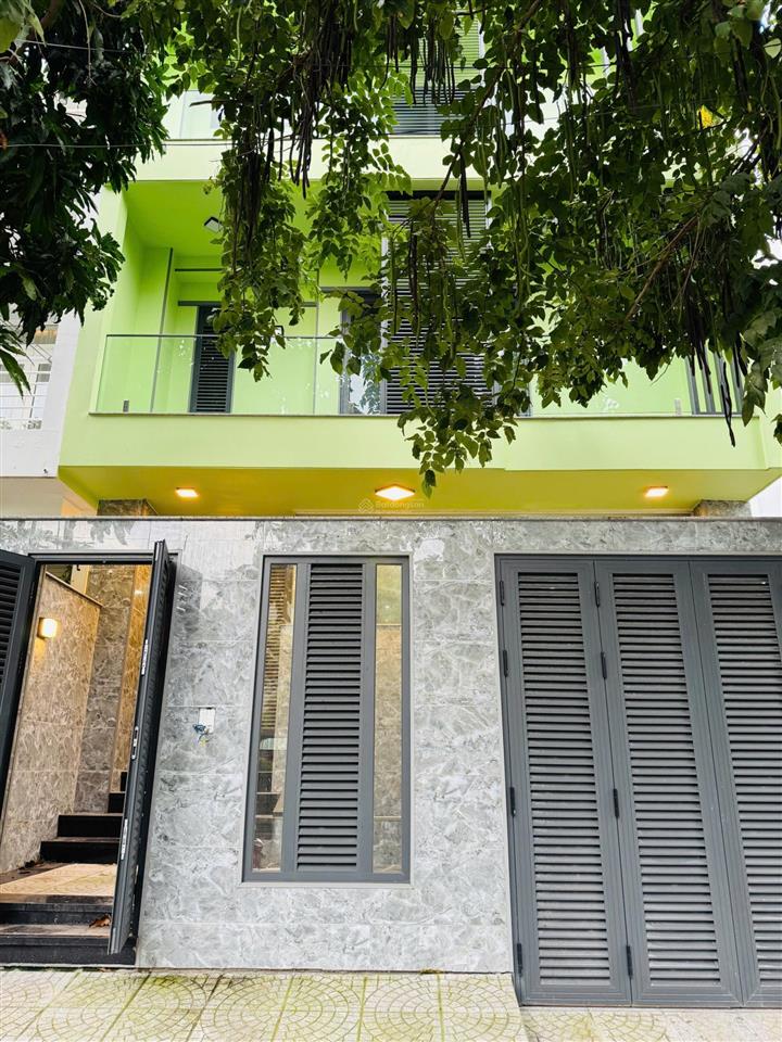 Chính chủ cần bán gấp căn nhà kdc 13b conic, có thang máy, có hầm đường số 3b giá rẻ