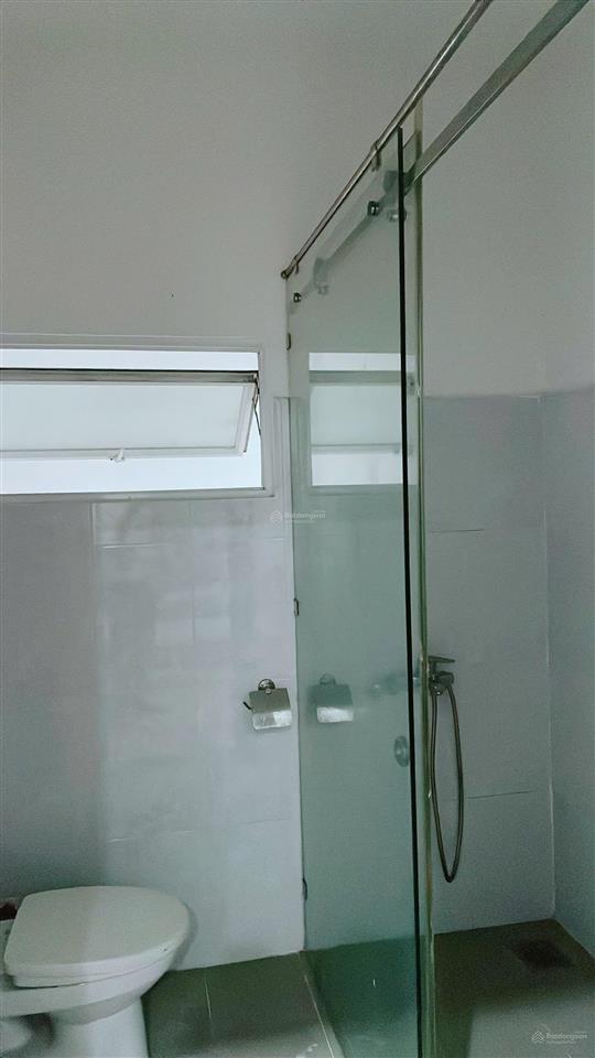 Chính chủ bán gấp căn nhà phố kdc 13c greenlife hướng đông nam giá 7,5 tỷ.  0909 342 ***