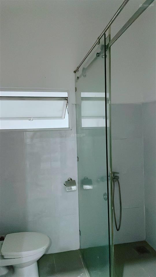 Bán gấp nhà phố kdc 13c greenife hướng đông nam sổ hồng giá 7,5 tỷ