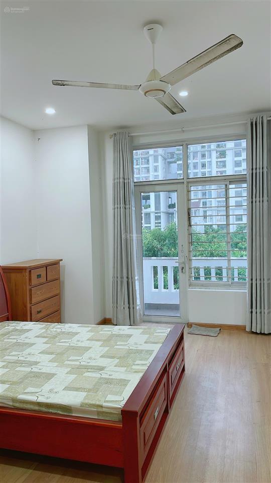Bán gấp nhà phố kdc 13c greenife hướng đông nam sổ hồng giá 7,5 tỷ
