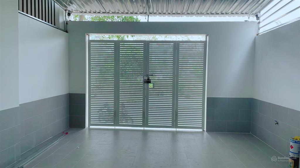 Cho thuê phòng trọ kdc 13e intresco sau lưng đại học văn hiến giá 2,9tr/tháng
