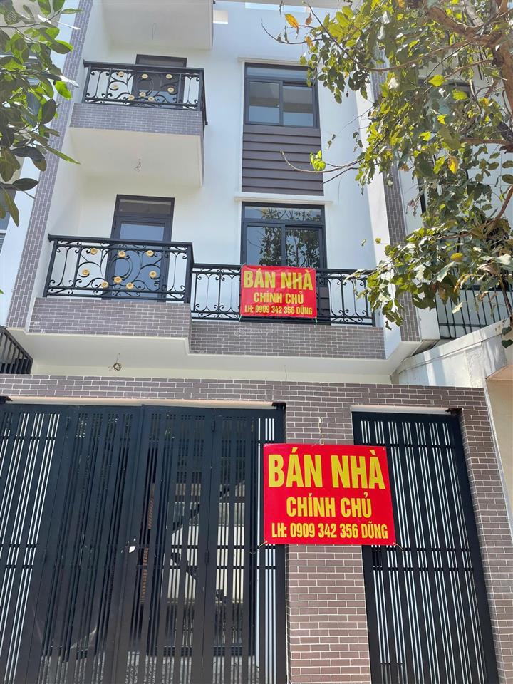 Bán nhà phố khu dân cư 13e intresco xã bình hưng tp. hcm giá rẻ sổ hồng cầm tay