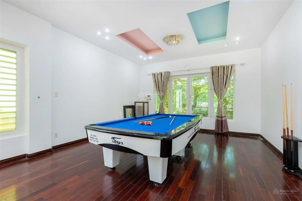 Bán căn nhà 2 mặt đường văn cao + thái văn lung, vũng tàu