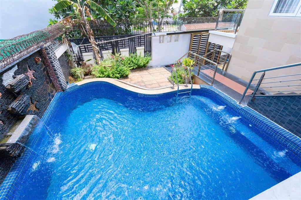 Bán căn nhà 2 mặt đường văn cao + thái văn lung, vũng tàu