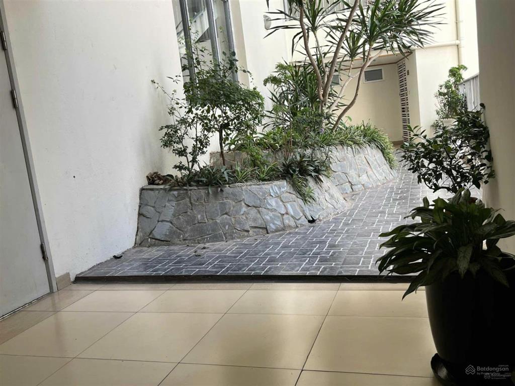 Chính chủ bán căn góc cao cấp n03 dự án berriver long biên full nội thất.  0974 475 ***