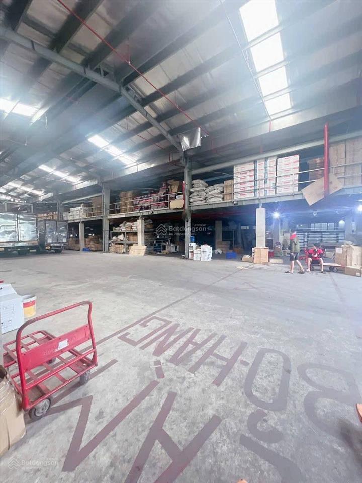 Bán nhà xưởng sử dụng 6500m2 kcn dĩ an, bình dương