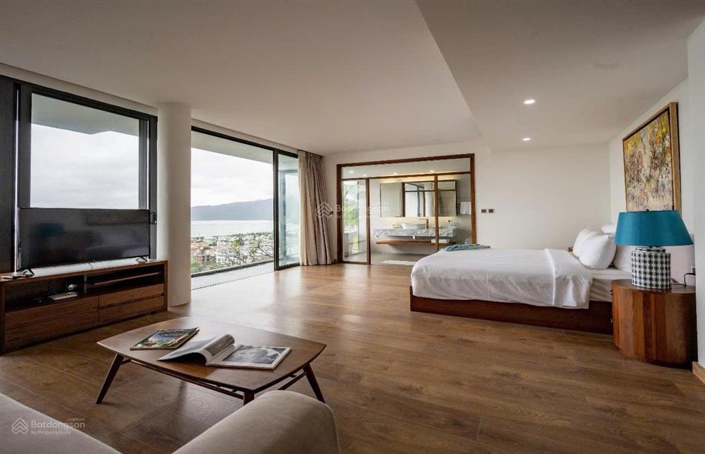 Chủ cần bán biệt thự view trực diện biển trần phú nha trang