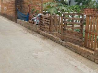 Cần bán 84m2 giá siêu tốt sát cnc hòa lạc tại hạ bằng