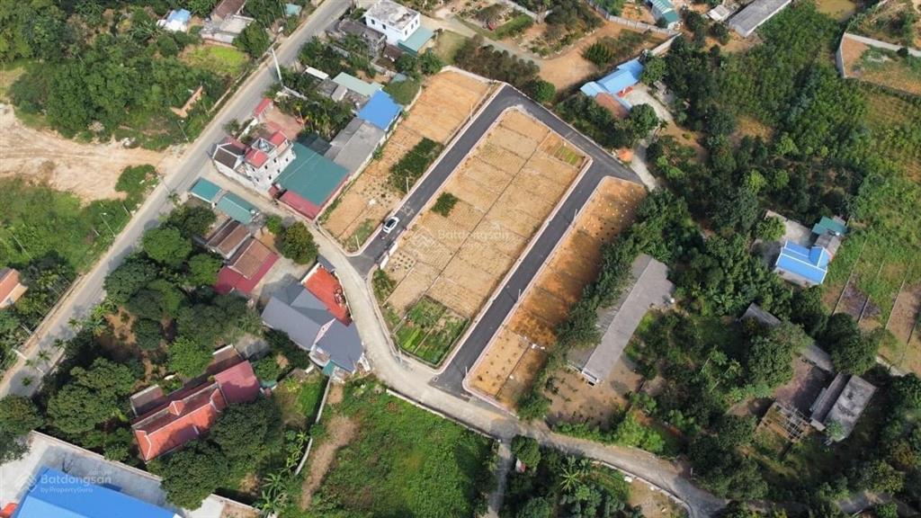 Chính chủ bán rẻ 76m2 ngay trục chính đường nhựa đi vào tại phú mãn, giá chỉ hơn 2 tỷ