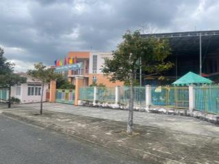 Bán gấp 74m2 tđc đất lành đối diện trường mầm non. đường 13m. giá bán 3,8 tỷ.  0901 920 ***