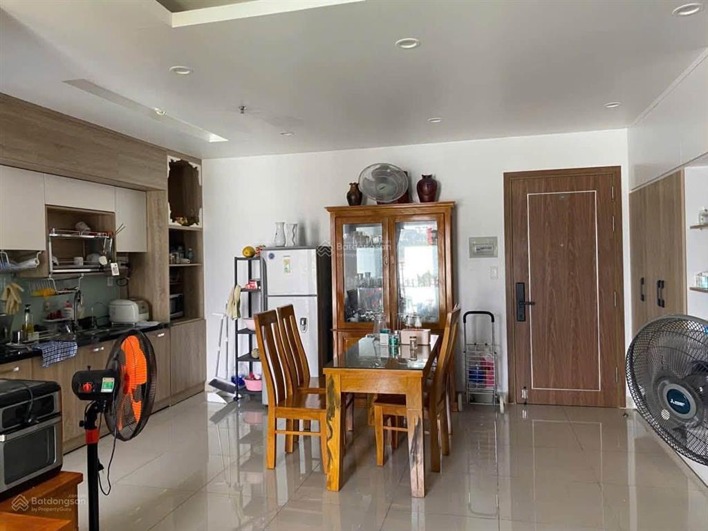 Hạ giá bán nhanh căn 2pn 2 vs diện tích 76m2 ban công view sông full nội thất
