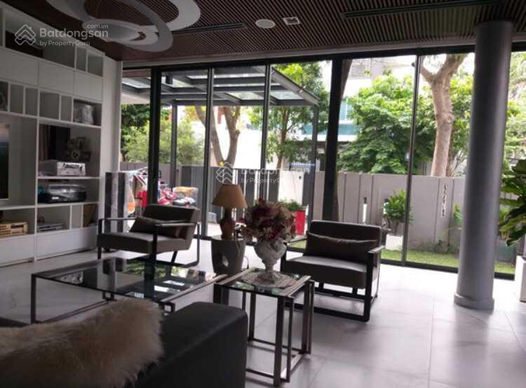 Bán biệt thự căn góc 2 mặt tiền, phú mỹ hưng, quận 7, nhà đẹp sổ hồng cn 292m²