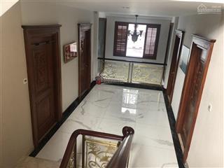 Biệt thự đơn lập cảnh đồi phú mỹ hưng, quận 7 ngay công viên cầu ánh sao, sổ hồng 407m2 giá 70 tỷ