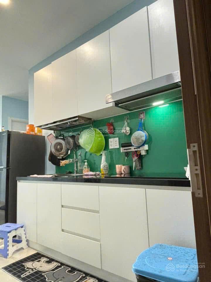 Chính chủ cho thuê căn hộ 2pn 1wc sẵn nội thất 5,5tr/tháng cọc 1 tháng.  0937 378 ***