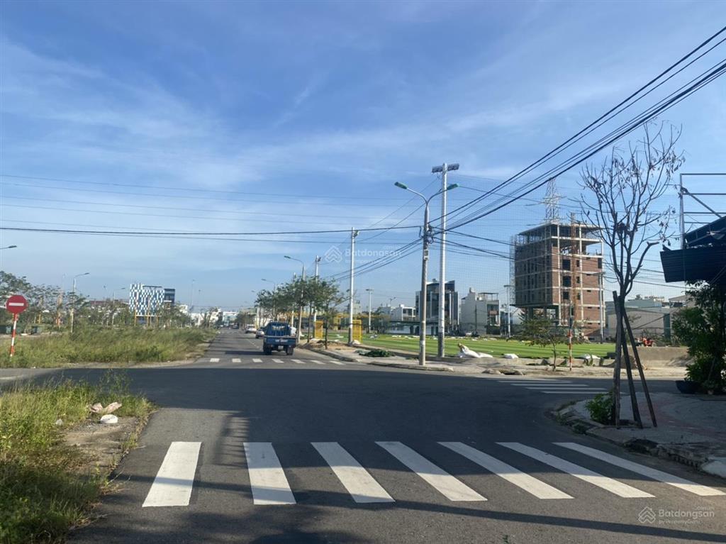 Cần bán 2 lô liền kề, 200m đường diên hồng, hòa xuân