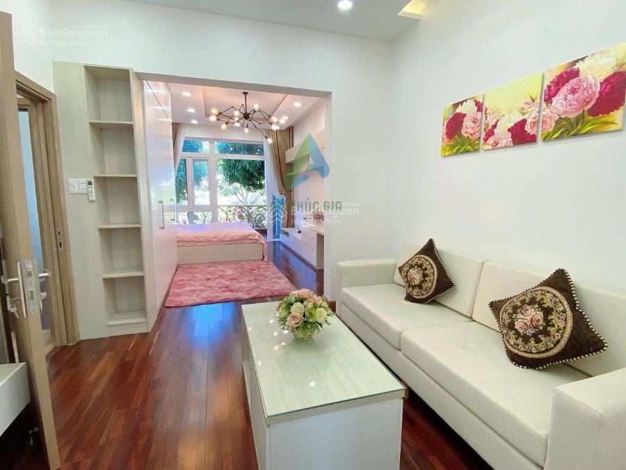 Cần bán nhà 4 tầng đường thăng long, p. hòa cường view sông trực diện