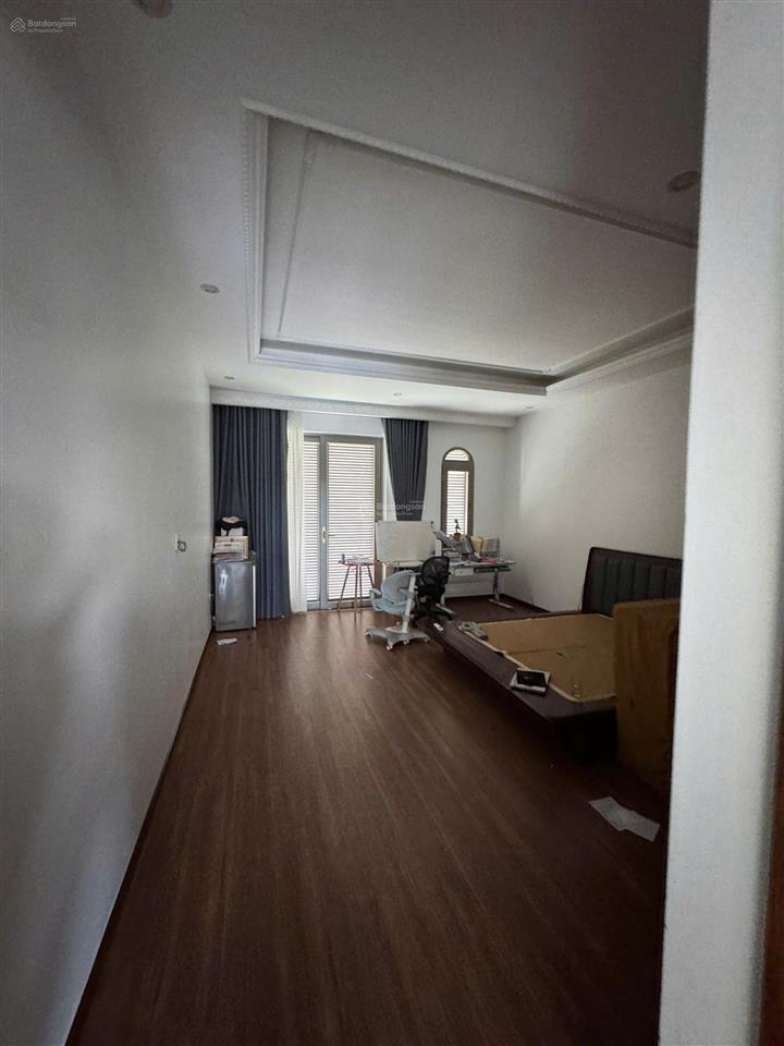 Cần bán biệt thự 3 tầng đường giáng hương 2, hòa xuân khu biệt thự euro village 2