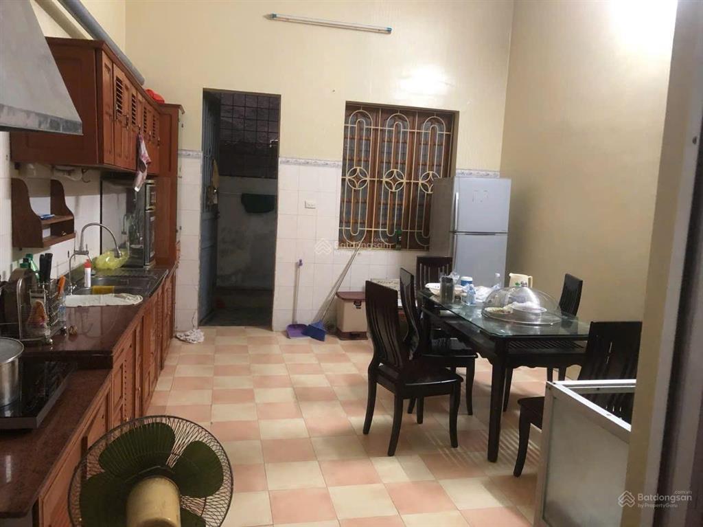 Cho thuê nhà riêng phố văn caodiện tích 90m2 đầy đủ nội thấtgiá 7tr/ tháng